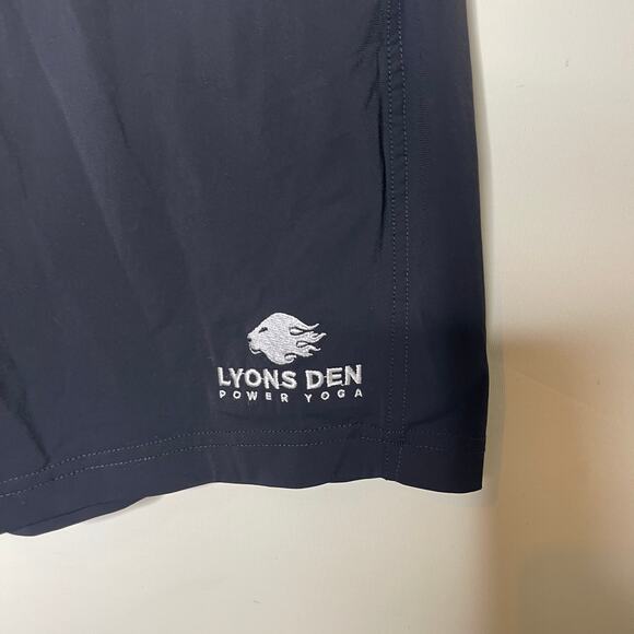 Redvanly black 9” shorts sz M - Picture 5 of 5